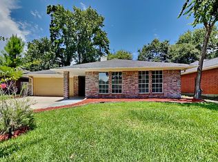 2419 Sherwood Hollow Ln, Kingwood, TX 77339