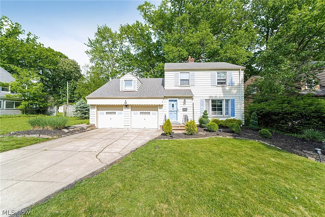 1795 Maywood Rd photo 1