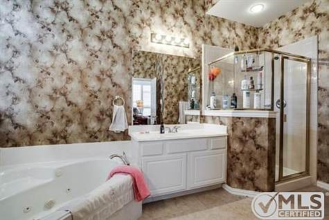 3rd image of 2649 Dunbar Dr