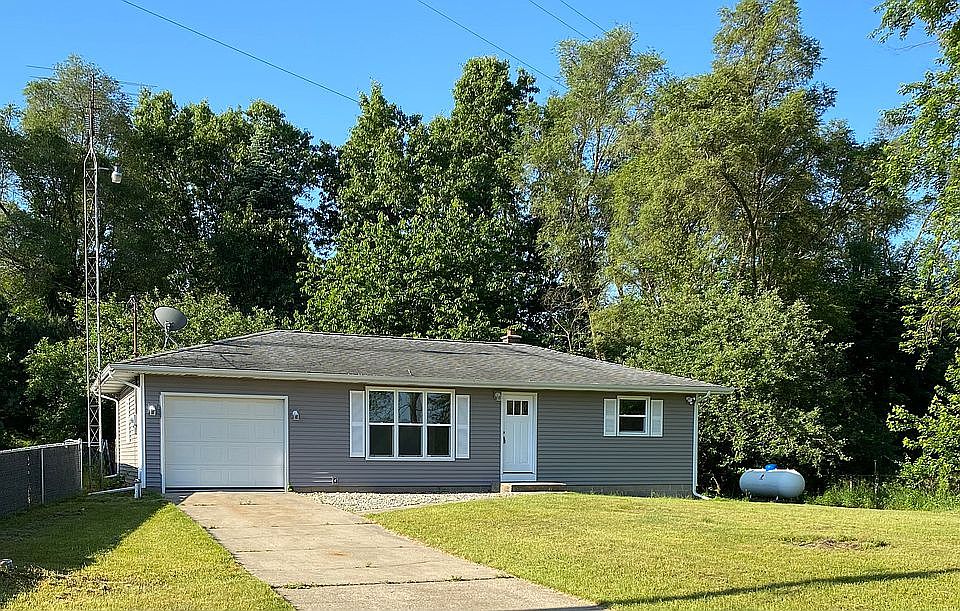 1st image of 12444 South Dr N