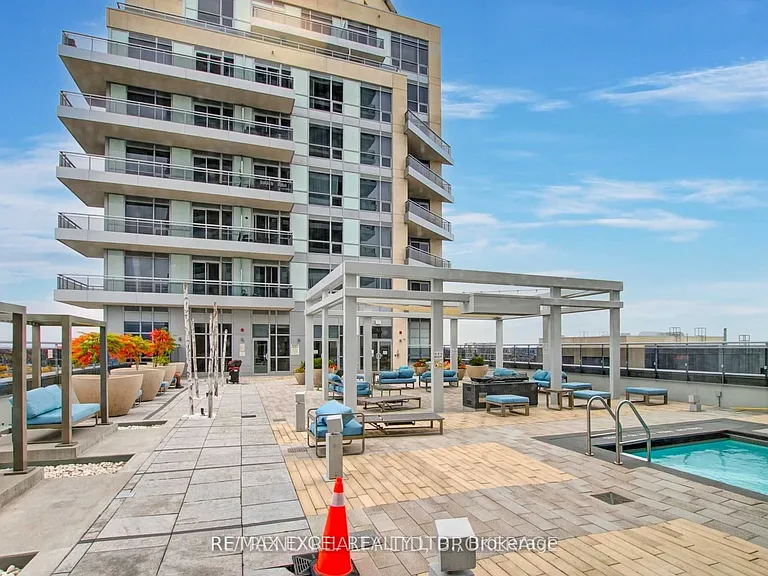 9199 Yonge St #608 — Photo 25
