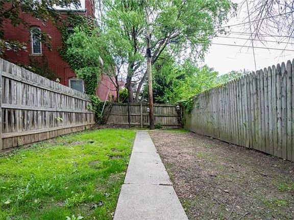 5th image of 143 N 11th St