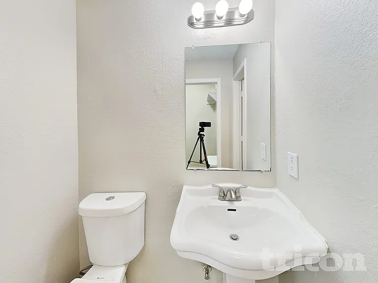 5005 Coronet Ct — Photo 11