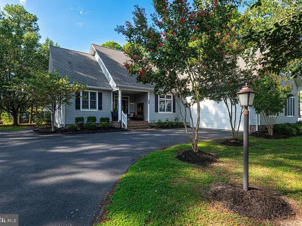 5060 Old Auger Rd, Crisfield, MD 21817