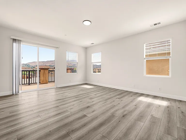 10828 Portofino Ln — Photo 34