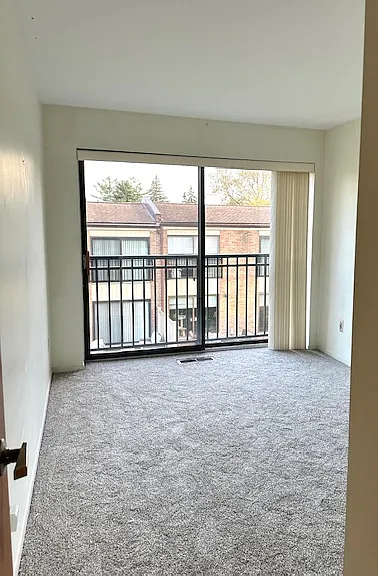 18268 University Park Dr — Photo 13