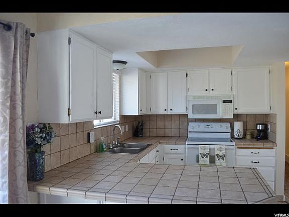 5th image of 5564 W Cornflower Cir