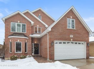 245 Melrose Ave, Elmhurst, IL 60126