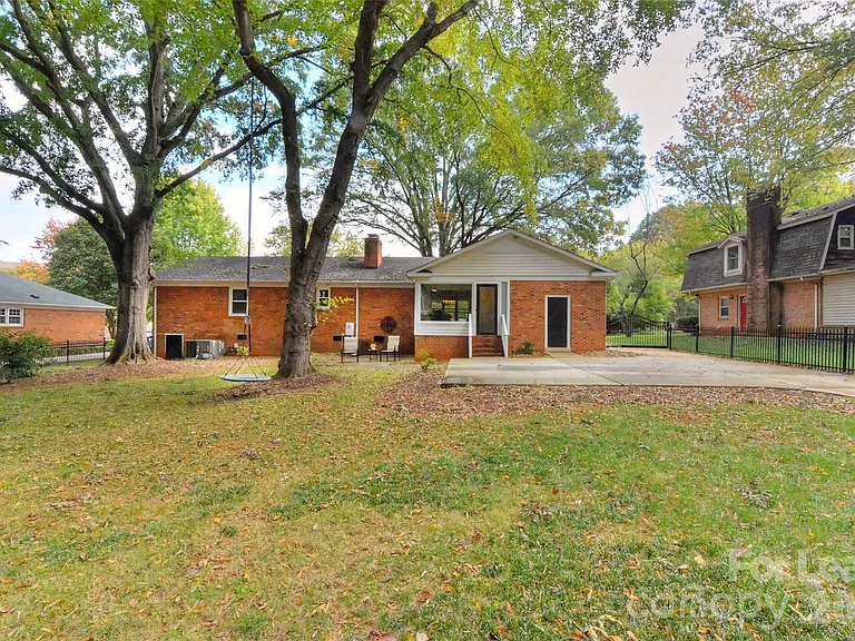 6338 Owenby Ct — Photo 22