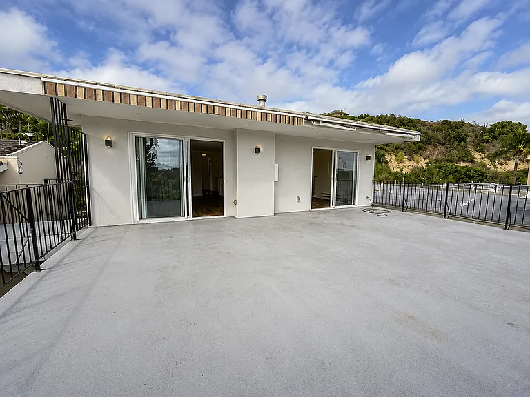4645 Park Dr — Photo 6