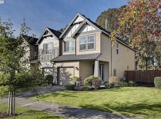 627 N Oak Hollow Dr, Newberg, OR