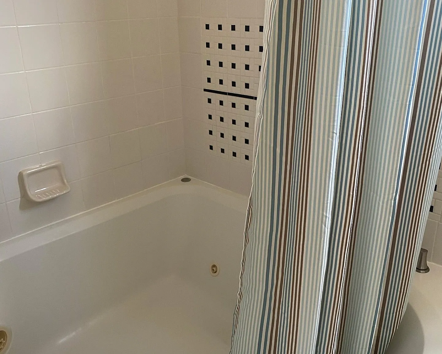 Spacious Pueblo West Duplex | 2BR/2BA + Large Unfinished Basement/AC and garage — Photo 3