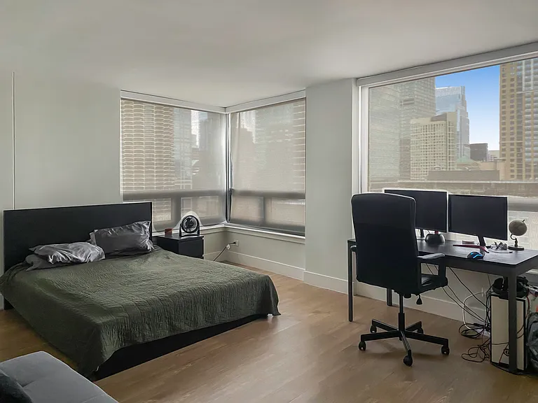 440 N Wabash Ave #3303 — Photo 4