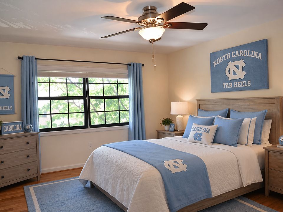 2nd upstairs bedroom-also has a ceiling fan and wood floors (also virtually staged).