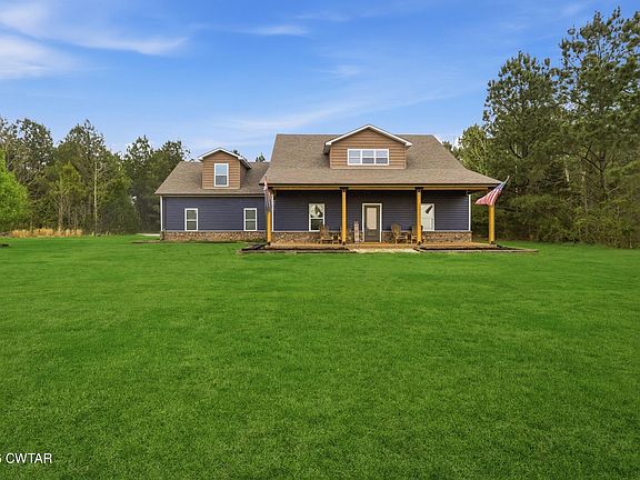 2nd image of 1586 Love Rd