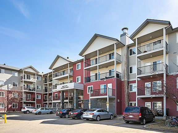 2nd image of 111 Edwards Dr SW #203