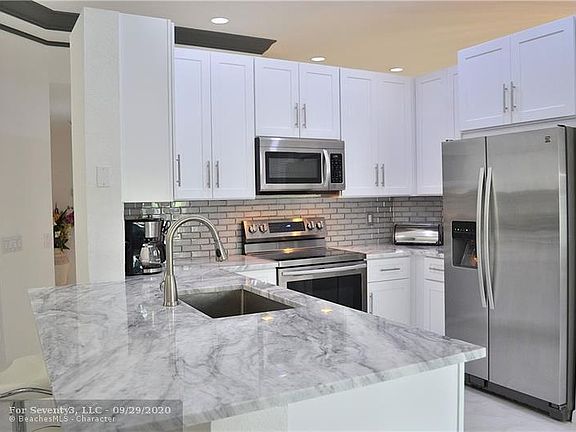 5th image of 839 Vista Meadows Dr