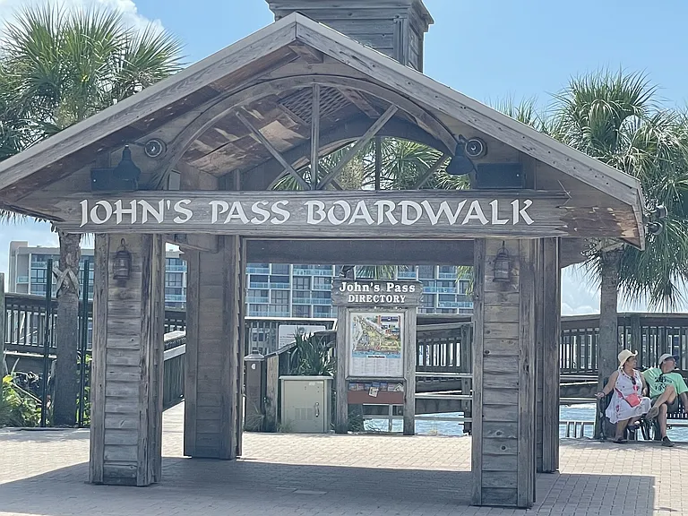 5 blocks to John's Pass