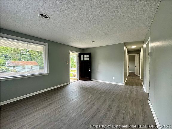 4th image of 1904 Bridger St
