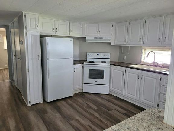 3rd image of 312 49th Ave W #248