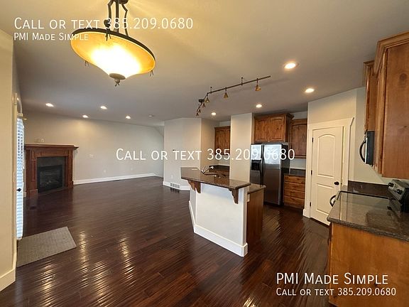 4th image of 1855 E Evry Ct