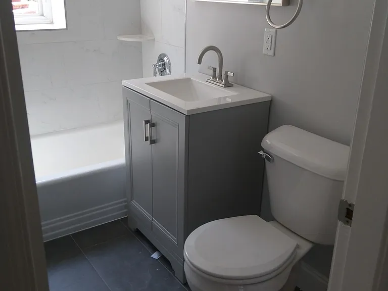 14 Mount Ida St #3 — Photo 5