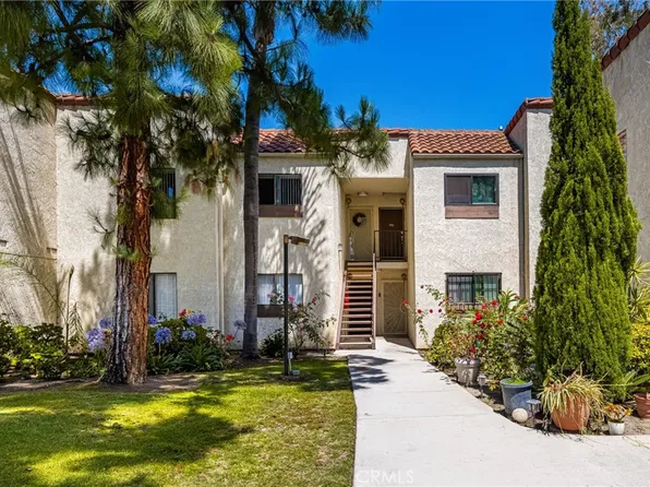 711 W 1st St Unit E104, Santa Ana, CA 92701