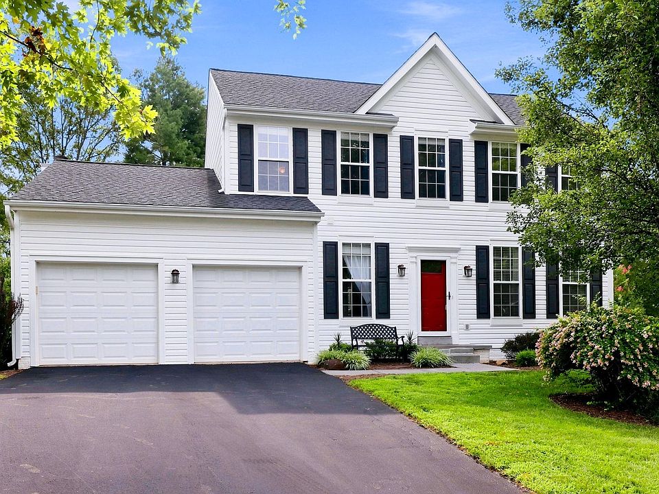 1st image of 17216 Rosecliff Ct