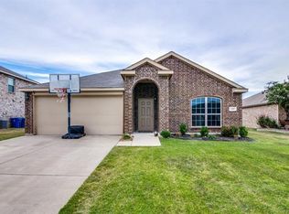 717 Mallard Dr, Nevada, TX 75173
