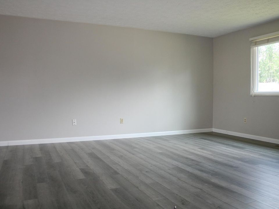 1st image of 1420 Baymeadows Dr