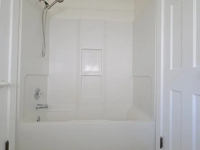 219 Beechwood Ave — Photo 16