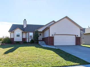 12201 E Mainsgate St, Wichita, KS 67226