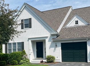 16 Mayfair Ct, Mashpee, MA 02649