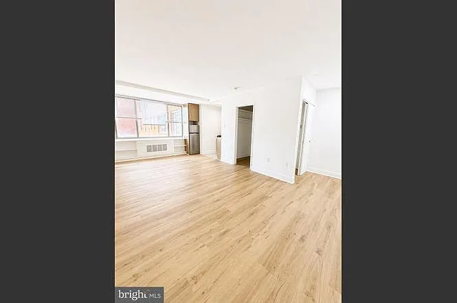 1121 Arlington Blvd #313 — Photo 7
