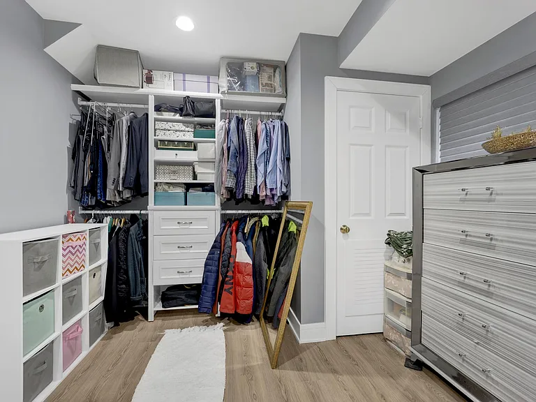 27W180 Cooley Ave #1 — Photo 8
