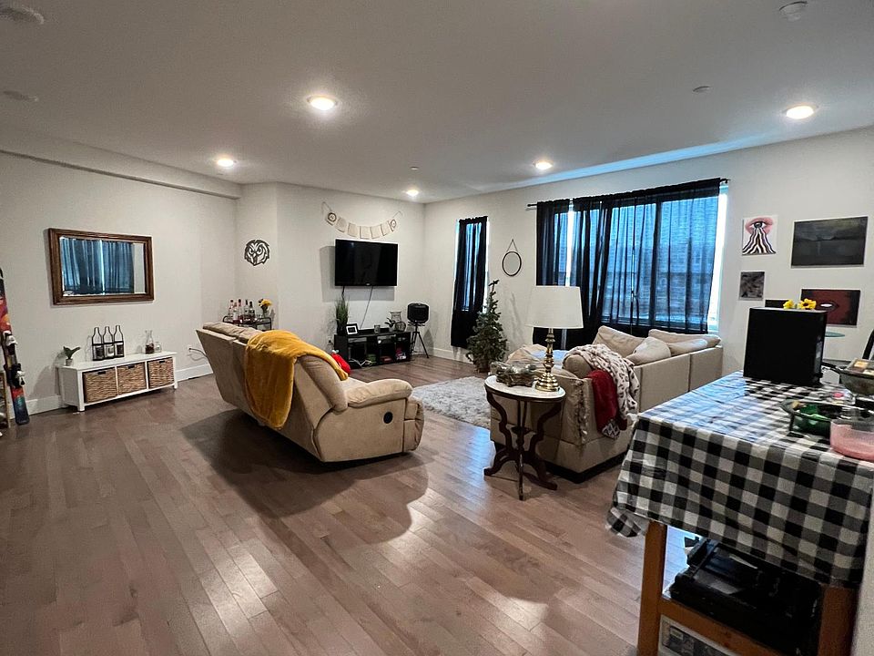 1st image of 1629 Point Breeze Ave #1F