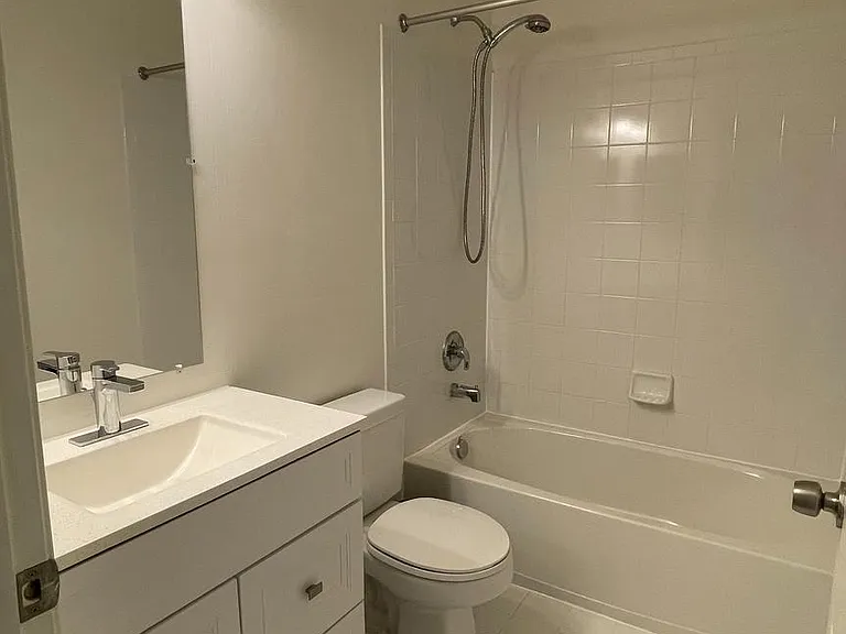 5905 Baltimore Dr — Photo 17