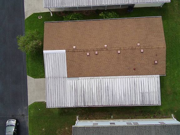 2nd image of 9 Lake Pointe Dr