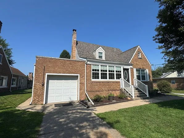 1704 Norwood Dr, Griffith, IN 46319