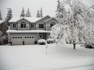 2843 SE Copper Creek Dr, Pt Orchard, WA 98366