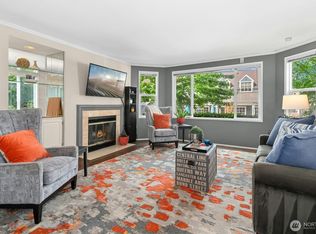 Center Village 3, Issaquah, WA 98029