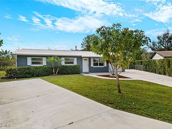 3rd image of 2990 Renee Ct