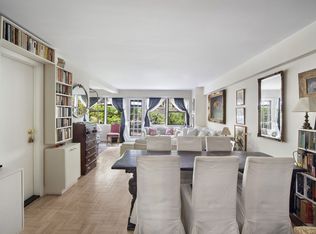 220 E 67th St APT 1B, New York, NY