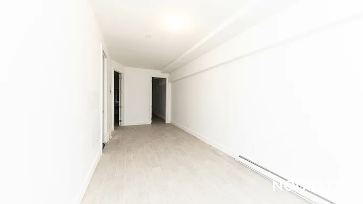 Rented by Nooklyn NYC LLC | media 26