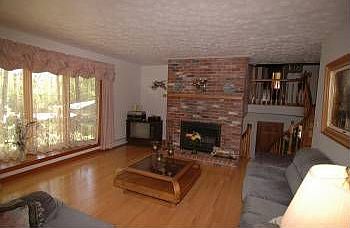 5th image of 50 Hazelwood Dr