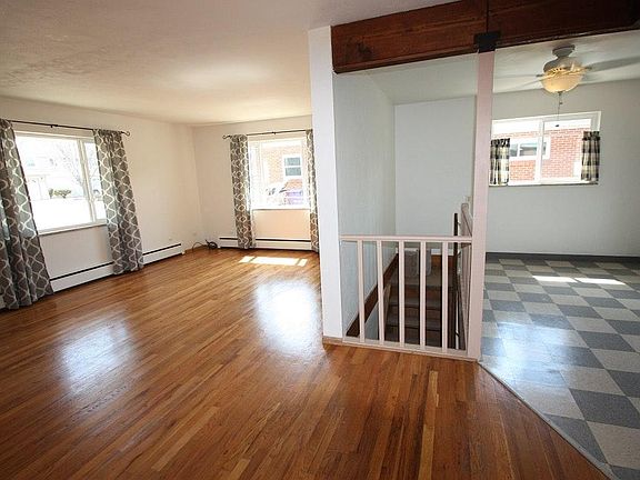 Living and kitchen dining area