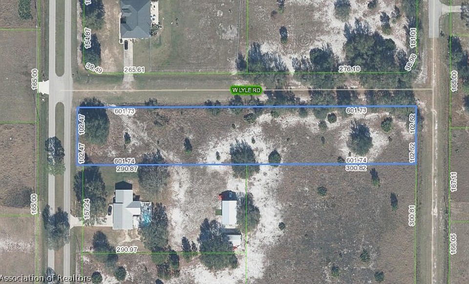 1st image of 2665 W Lyle Rd