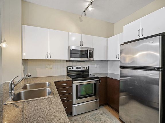5th image of 13789 107a Ave #229