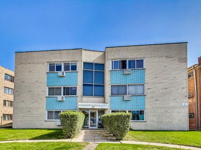 8203 Niles Center Rd APT 3B, Skokie, IL, 60077