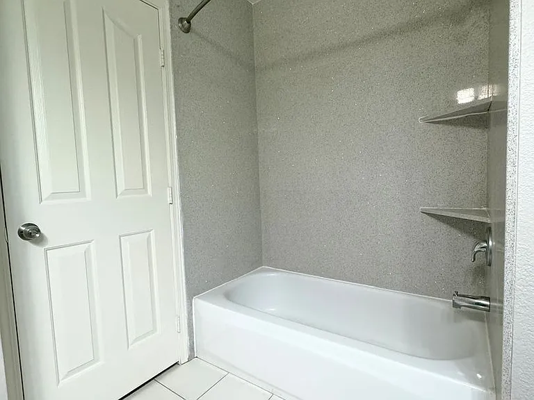 3740 Alliance St — Photo 38